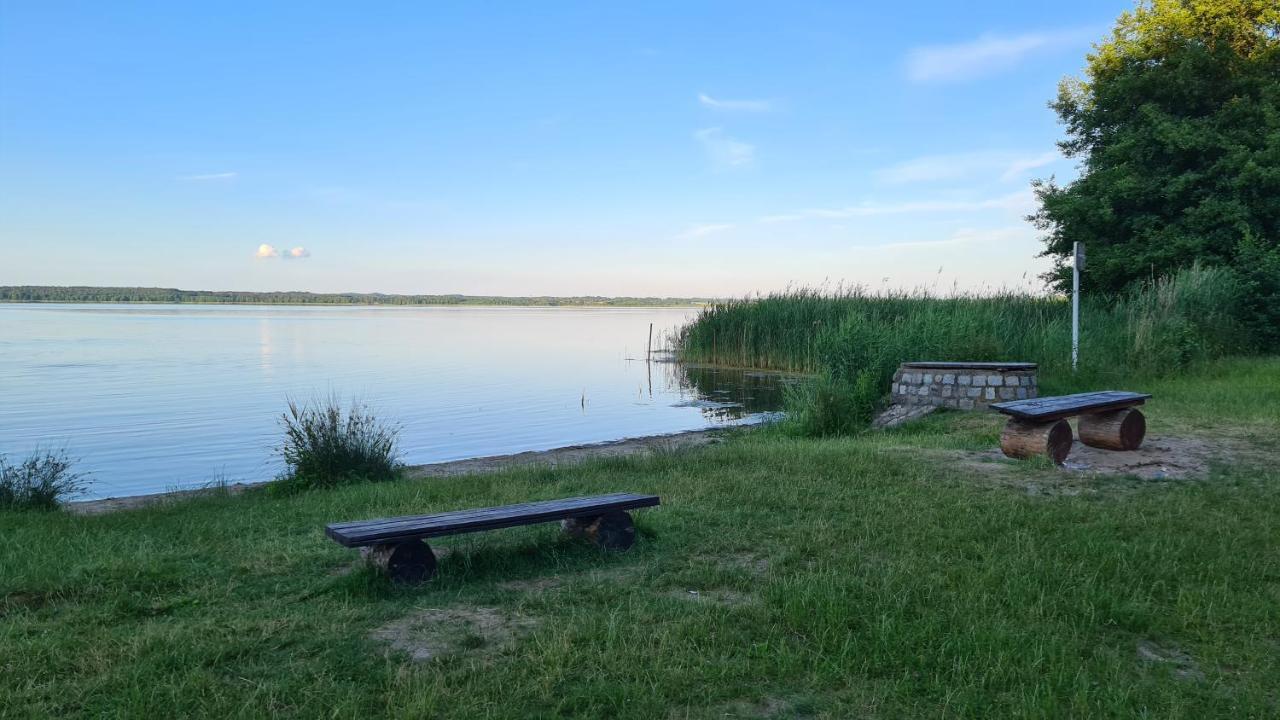Ferienhaus Seeoase mit Kamin - Badestelle fußläufig Joachimsthal Exterior foto